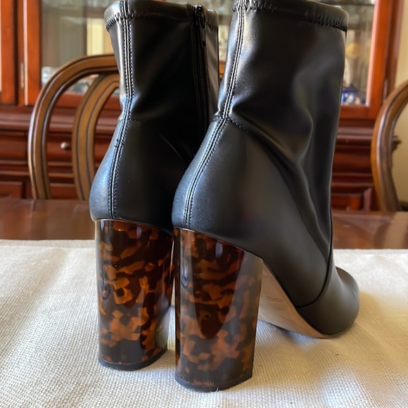 ALDO Aurella black Boots booties size 8 4” lucite heel - Picture 2 of 13